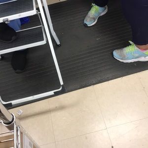 Meet your Posher, fashion s